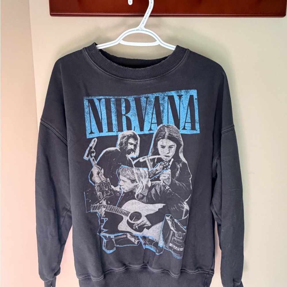 American Eagle Outfitters Black and Blue Nirvana Sweater